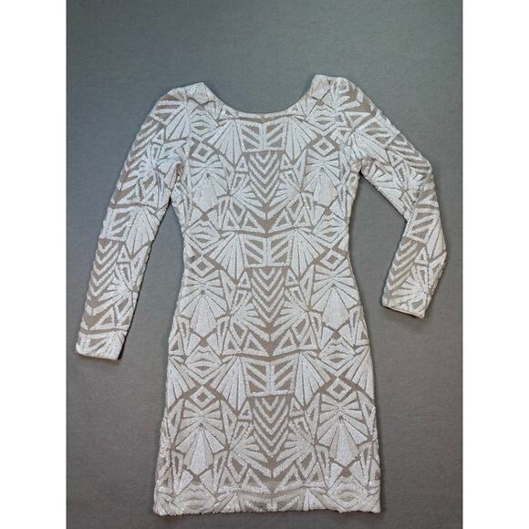 Dress the Population Lola White/Nude Low back bodycon sequin dress size M/L - Picture 1 of 8